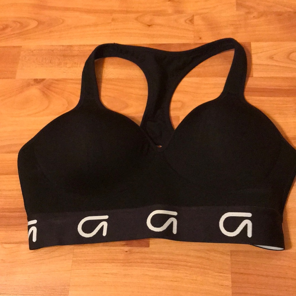 Gap sports bra